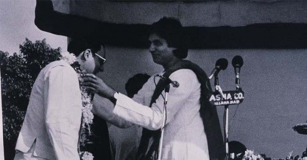 बाद में राजीव के कहने पर अमिताभ पॉलिटिक्स में आए थे.