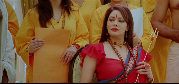 इस रोल पर कंट्रोवर्सी भी हुई थी.