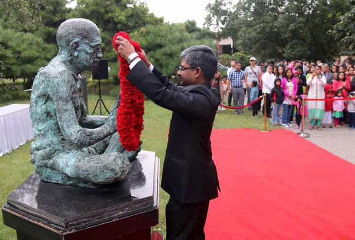 जब चीन के लोगों ने जापान के साम्राज्यवाद के खिलाफ विरोध शुरू किया, तो गांधी ने उनके संघर्ष को समर्थन दिया. चीन के लोग आज भी ये नहीं भूले हैं (फोटो: अखिल पराशर)