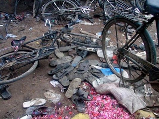 10 साल पहले हुए बम धमाके में अब अदालत ने कुल सात लोगों पर आरोप तय कर दिए हैं.