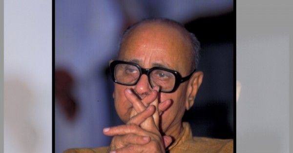 कुशाभाऊ ठाकरे जब संघ के लिए लोग तलाश रहे थे, उनकी नज़र सखलेचा पर पड़ी और वो उन्हें पहले संघ और फिर सियासत में लेकर आ गए.