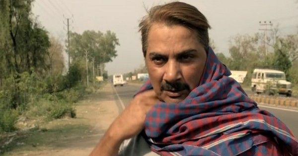 वरुण बडोला ने जिस तरह से किरदार को जस्टिफाई किया है उससे कम की उम्मीद उनसे की भी नहीं जाती. 