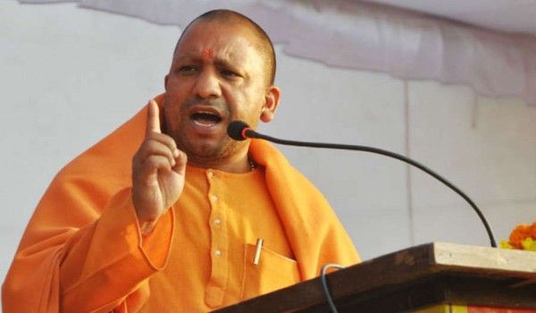 योगी आदित्यनाथ की पुलिस इस मामले का खुलासा कितने दिन में करती है, देखने वाला होगा.