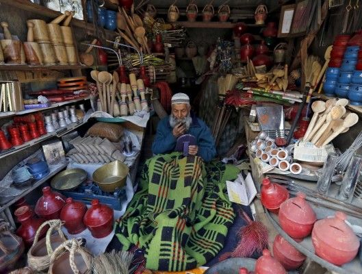 किराना स्टोर (रॉयटर्स/दानिश इस्माइल) 