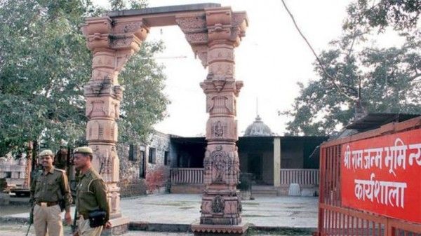 रामजन्म भूमि के पास कार्यशाला. फाइल फोटो. इंडिया टुडे.