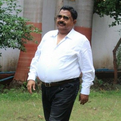 सुरेंद्र सिंह नवल 'शेरा भैया'.