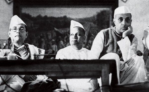 सुभाष बाबू 1938 में भारतीय राष्ट्रीय कांग्रेस के अध्यक्ष बने. 1939 में दोबारा मुखिया चुने गए. फाइल फोटो. इंडिया टुडे.