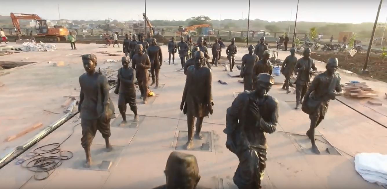 मूर्तियां