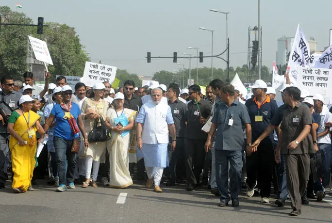 2 अक्टूबर 2014. नरेंद्र मोदी ने राजपथ से स्वच्छ भारत मिशन की शुरुआत की थी. इसके तहत भारत को अक्टूबर 2019 तक खुले में शौच मुक्त करना था.