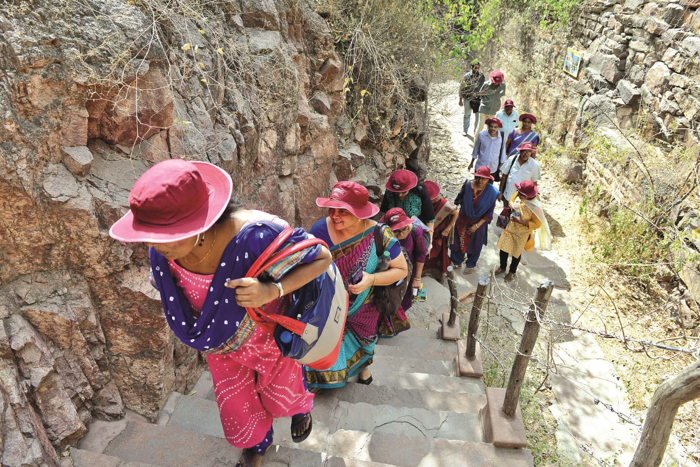 राव जोधा पार्क के साथ-साथ जोधपुर शहर के हिस्सों और जसवंत थड़ा स्मारक का सुन्दर नज़ारा भी दिखाई देता है 