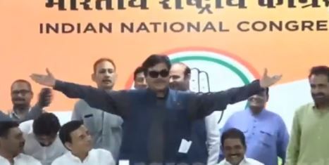 शत्रुघ्न पांच साल तक मोदी सरकार के खिलाफ बोलते रहे हैं.