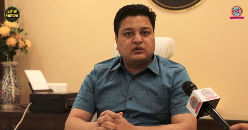 झांसी के मुख्य विकास अधिकारी निखिल टीकाराम फुंडे. (फोटोः दी लल्लनटॉप )