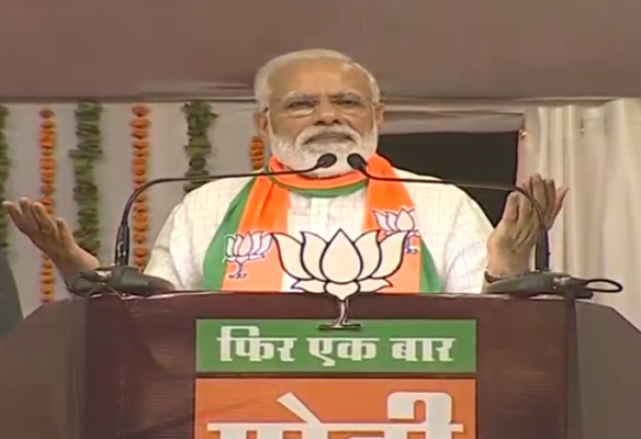 मोदी ने अगस्ता वेस्टलेंड मुद्दे पर कांग्रेस को घेरा.