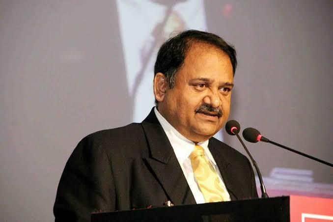 मुकेश मोदी 