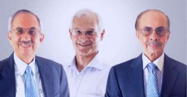 नवल, जमशेद और आदि गोदरेज. फाइल फोटो. 