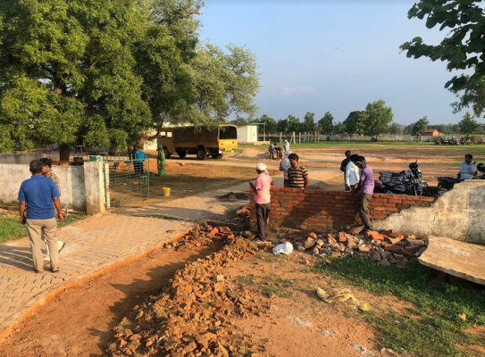 उम्भा में योगी के आने के पहले की तैयारियां. 