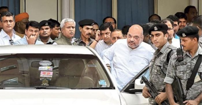 गृहमंत्री अमित शाह के पास जेड प्लस सुरक्षा है.