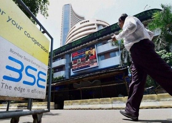 शेयर में होने वाली हलचल का आम लोगों पर सीधा तो नहीं लेकिन परोक्ष रूप से प्रभाव जरूर पड़ता है.