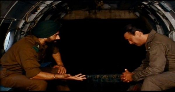 मूलतः यह शेर 'सरशार सैलानी' का है.