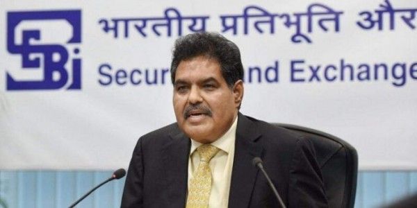 सेबी के चेयरमैन अजय त्यागी का कहना है कि अगर इस बारे में पहले नहीं कहा गया हो तो भी क्लाइंट्स के शेयर्स का दुरुपयोग करने का अधिकार किसी को नहीं है. (PTI)