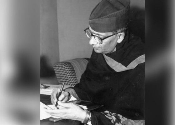 जालंधर में पैदा हुए उपेंद्रनाथ अश्क इलाहाबाद में बस गए थे. (फोटो- सोशल मीडिया)