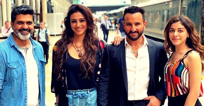 लंदन में फिल्म की शूटिंग के दौरान डायरेक्टर नितिन कक्कड़ के साथ तबू, सैफ अली खान और आलिया.