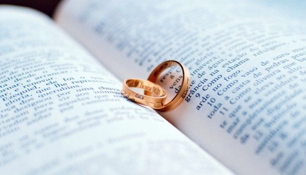 Couple 1284225 1920 700
