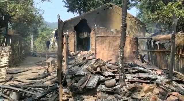 Maosits Burnt Houses Of Villagers In Jadomba, Malkangiri, Odisha