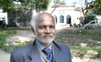 2010 में प्रफेसर सिरास मृत पाए गए थे. उन्हें कानूनी न्याय मिल गया था. असल न्याय कभी नहीं मिला.