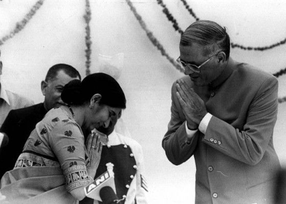 12 अक्टूबर 1998. सुषमा स्वराज ने दिल्ली के मुख्यमंत्री पद की शपथ ली. 12 अक्टूबर 1998. सुषमा स्वराज ने दिल्ली के मुख्यमंत्री पद की शपथ ली.