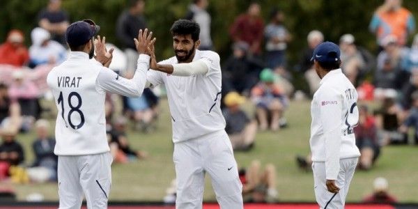 Jasprit Bumrah Virat Kohli 800