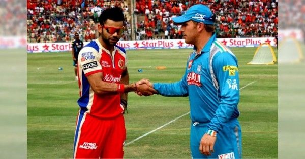 फिंच ने उस ओवर से पहले तीन ओवर फेंके थे. दो विकेट भी लिए. लेकिन उस ओवर के बाद आईपीएल में दोबारा बॉलिंग नहीं की.