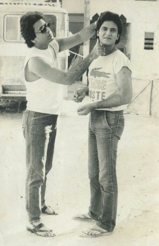 आधुनिक अवतार में अरुण और सुनील. (फोटोः पिंटरेस्ट) Ram And Lakshman Arun Govil And Shul Lahri In Cool T Shirts Jeans