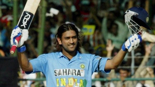 एमएस धोनी ने अपने वनडेे करियर का सबसे बड़ा स्कोर नंबर 3 पर खेलते हुए ही बनाया था. उन्होंने श्रीलंका के खिलाफ नाबाद 183 रन बनाए थे. 