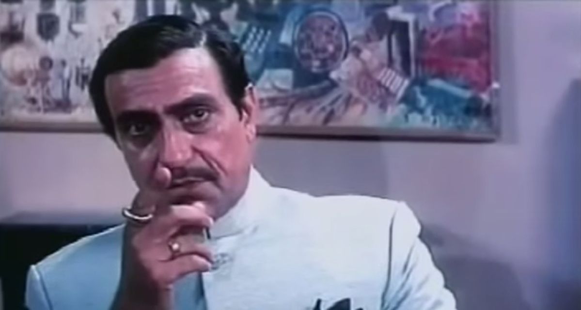  'जो ज़िंदगी मुझसे टकराती है. सिसक-सिसककर दम तोड़ देती है'.