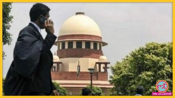 सुप्रीम कोर्ट ने सरकार की तरफ से कोर्ट से मौजूद अटॉर्नी जनरल औऱ सॉलिसिटर जनरल को बिगड़े हालात पर जम कर लताड़ा. सुप्रीम कोर्ट ने सरकार की तरफ से कोर्ट से मौजूद अटॉर्नी जनरल औऱ सॉलिसिटर जनरल को बिगड़े हालात पर जम कर लताड़ा.