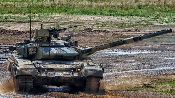 T 90 टैंक रूस ने तैयार किया है. T 90 टैंक रूस ने तैयार किया है.