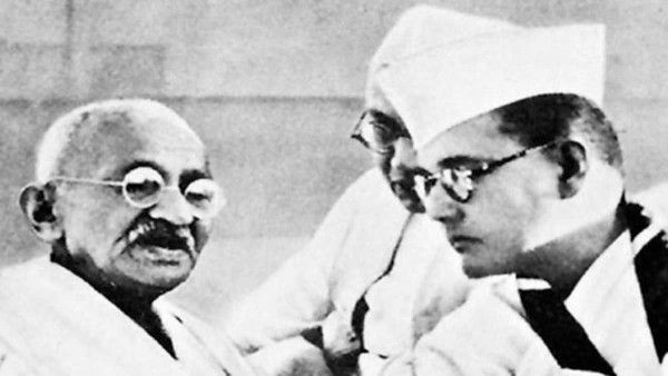 त्रिपुरी अधिवेशन में महात्मा गांधी के सपोर्ट के बावजूद पट्टाभि सीतारमैया सुभाष चंद्र बोस के हाथों हार गए थे.