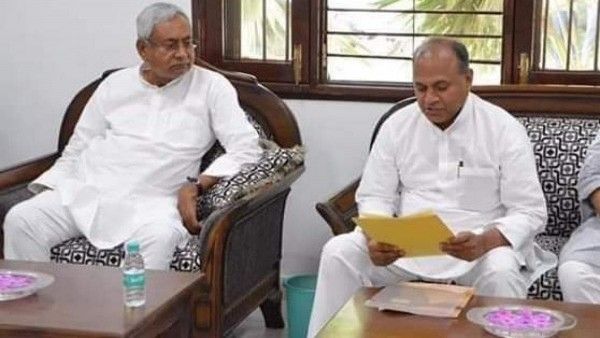 अब जदयू में नीतीश-आरसीपी की जोड़ी क्रमशः सत्ता और संगठन की कमान संभालेगी.