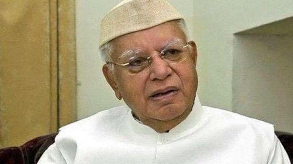 एन डी तिवारी दो राज्यों के मुख्यमंत्री रह चुके हैं.