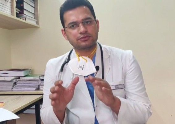 डॉक्टर दीपक शुक्ला, एमडी मेडिसिन, गीतांजली मेडिकल कॉलेज