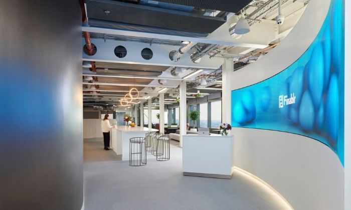 लंडन स्थित Finablr का ऑफ़िस (तस्वीर: officesnapshots.com)
