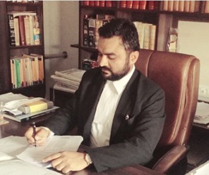 पंजाब एंड हरियाणा हाई कोर्ट के सीनियर लॉयर हाकम सिंह. फोटो - फाइल 