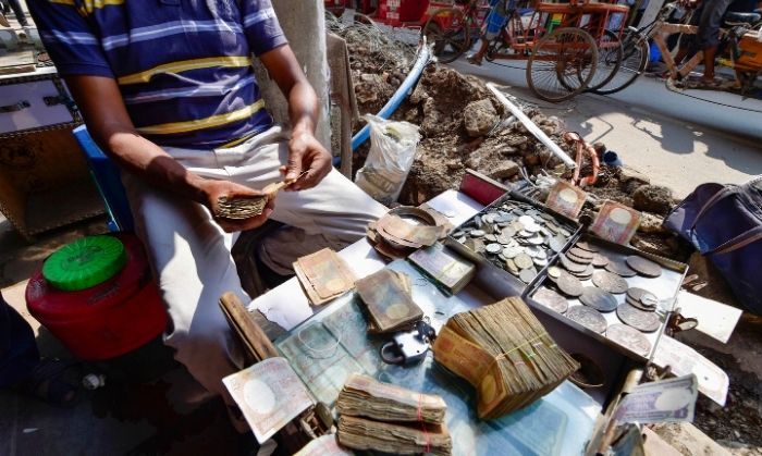 करेंसी और बॉन्ड में काफ़ी समानता है. (सांकेतिक तस्वीर: PIT)