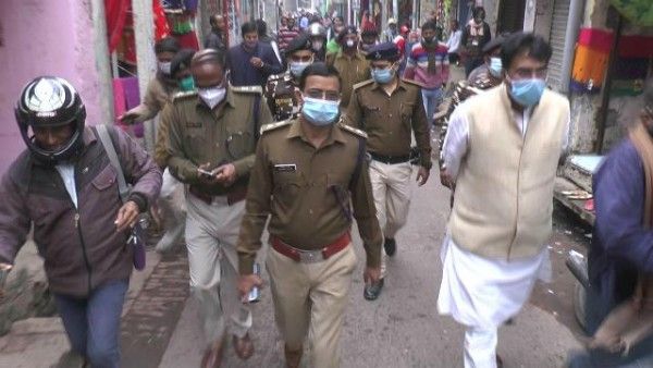 मौके पर मौजूद पुलिस. फोटो: The Lallantop