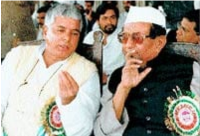 केसरी के लालू को समर्थन देने से नाराज बिहार के कांग्रेसियों के सम्मेलन में भी ममता बनर्जी ने शिरकत की थी.