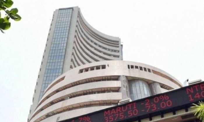 1985 में 30 BSE शेयर्स का इंडेक्स 150 पॉइंट्स पर था. आज 50,000 छूने की कोशिश कर रहा है. (तस्वीर: PTI) 