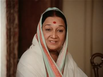 Dina Pathak