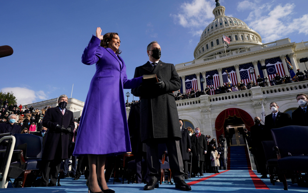 Kamala Harris Swearing In During Inaguration Ceremony Ap:pti