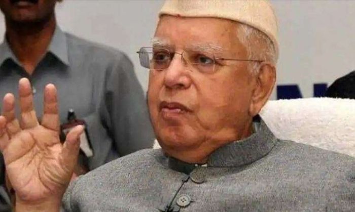 यूपी के मुख्यमंत्री, उत्तराखंड के मुख्यमंत्री, योजना आयोग के उपाध्यक्ष, केंद्र में कई पेट्रोलियम से लेकर विदेश जैसे कई छोटे-बड़े मंत्रीमंडल, फिर अंत में आंध्र प्रदेश के राज्यपाल. और इस दौरान प्रधानमंत्री पद से बस एक इंच की दूरी रह जाना. एन. डी. तिवारी का राजनीतिक जीवन घटनाओं से भरा पड़ा है. (तस्वीर: PTI)